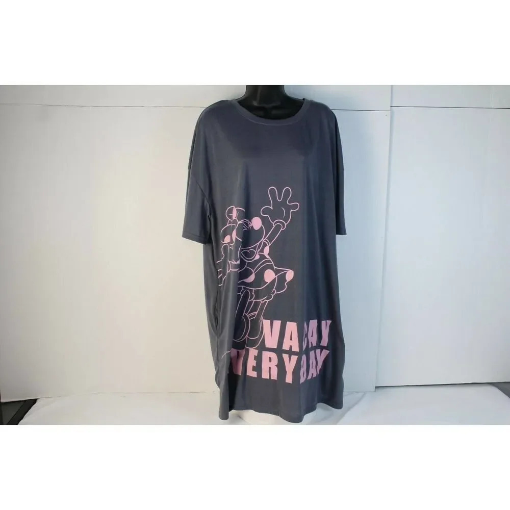 ladies long disney tee shirt size XL